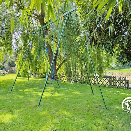 La Grande Reigniere Casa de Férias *