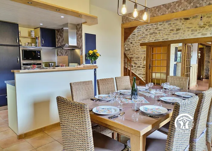 La Grande Reigniere * Brece (Mayenne)